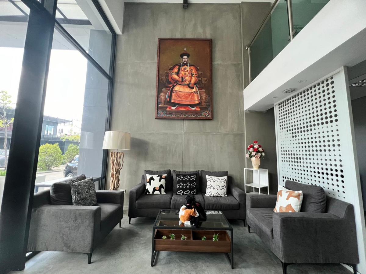 Grand Ever 9 Condotel Nakhonratchasima Buitenkant foto