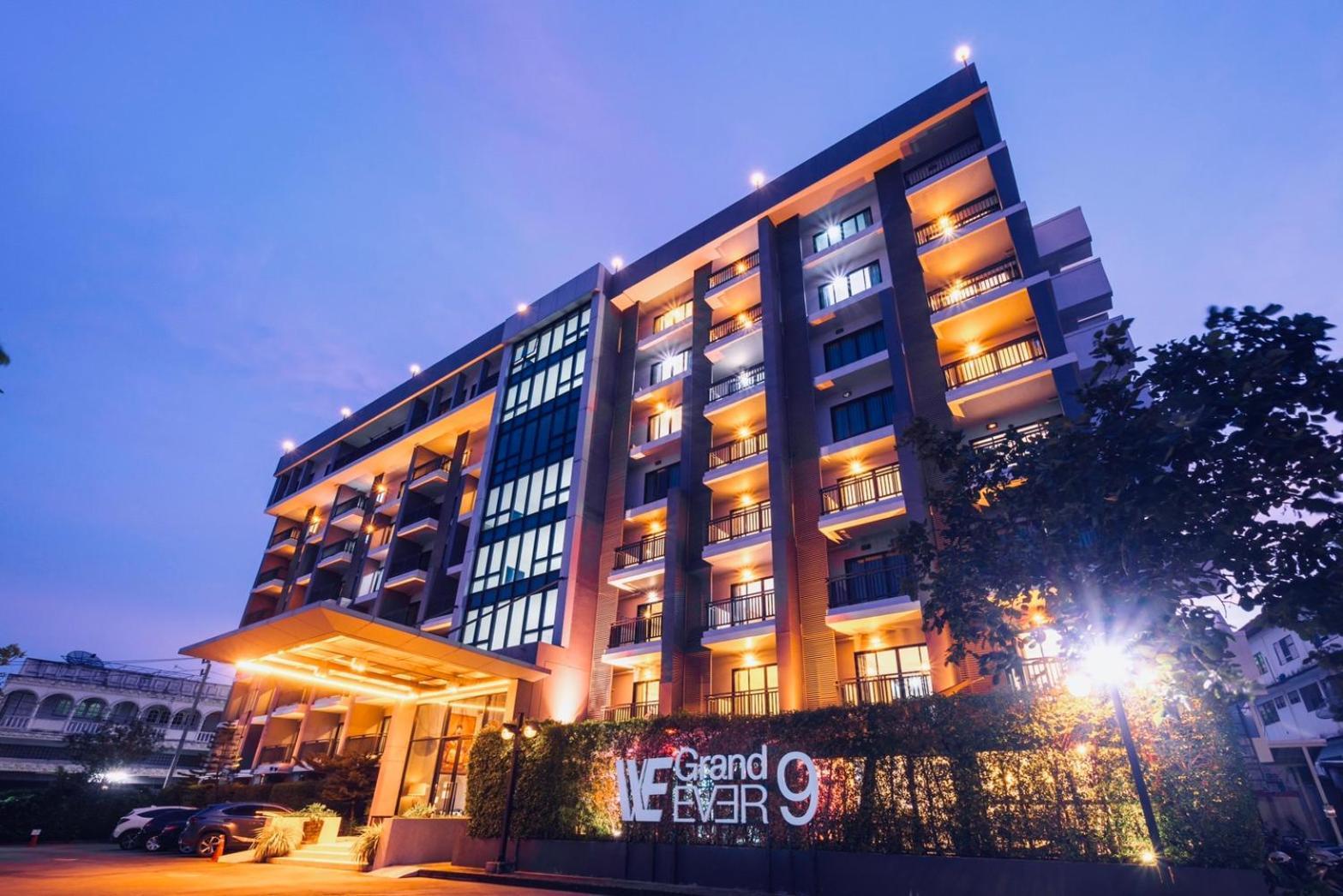 Grand Ever 9 Condotel Nakhonratchasima Buitenkant foto