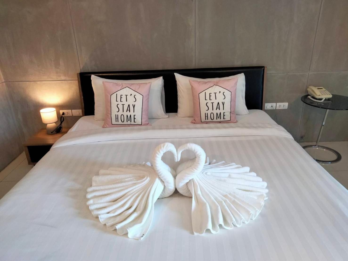 Grand Ever 9 Condotel Nakhonratchasima Buitenkant foto