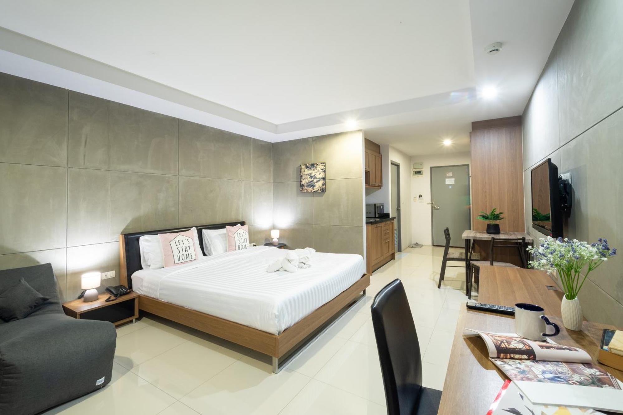 Grand Ever 9 Condotel Nakhonratchasima Buitenkant foto